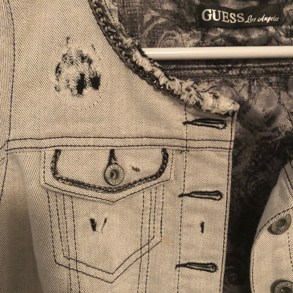 Guess Distressed Grey Chain Jacket - Picture 3 of 4